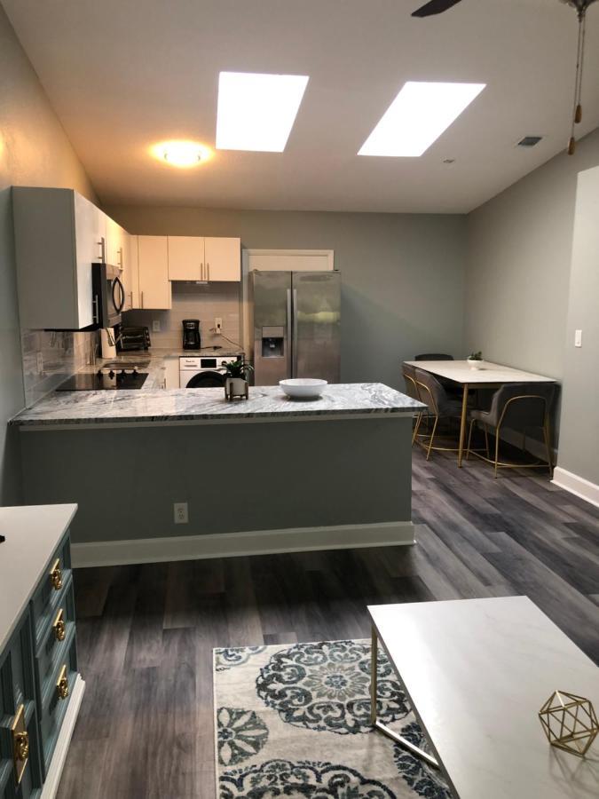 2 Bedrooms Vacation Home タンパ エクステリア 写真