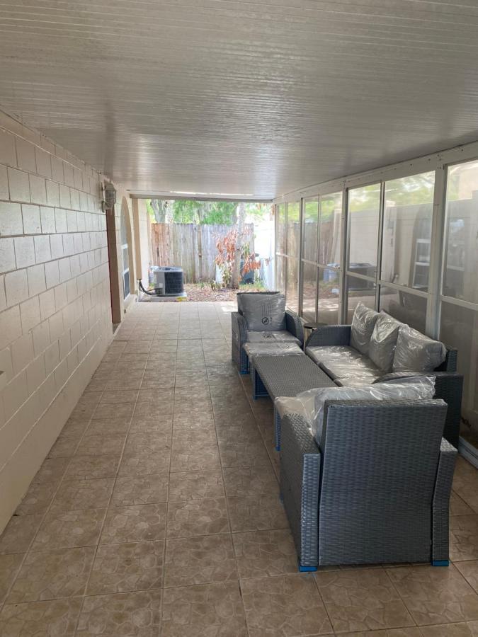 2 Bedrooms Vacation Home タンパ エクステリア 写真